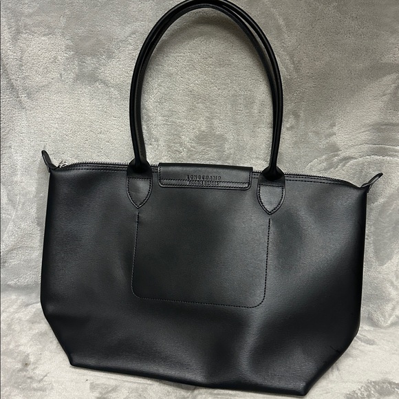 Longchamp Medium Le Pliage Shoulder Tote - Picture 5 of 10